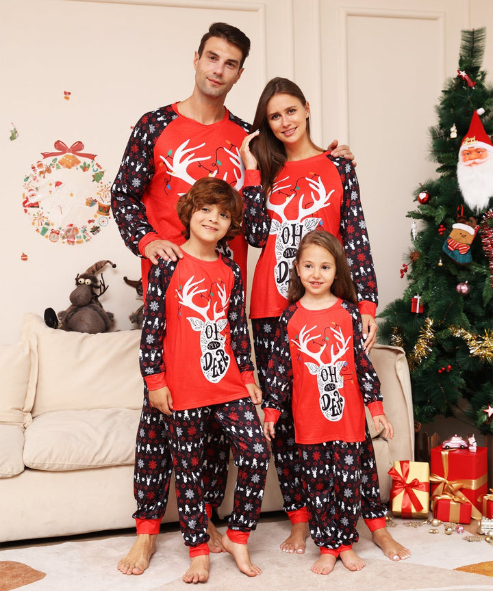 Red Christmas Snow Deer Fmalily Matching Pyjamasetit (lemmikin koiran vaatteilla)