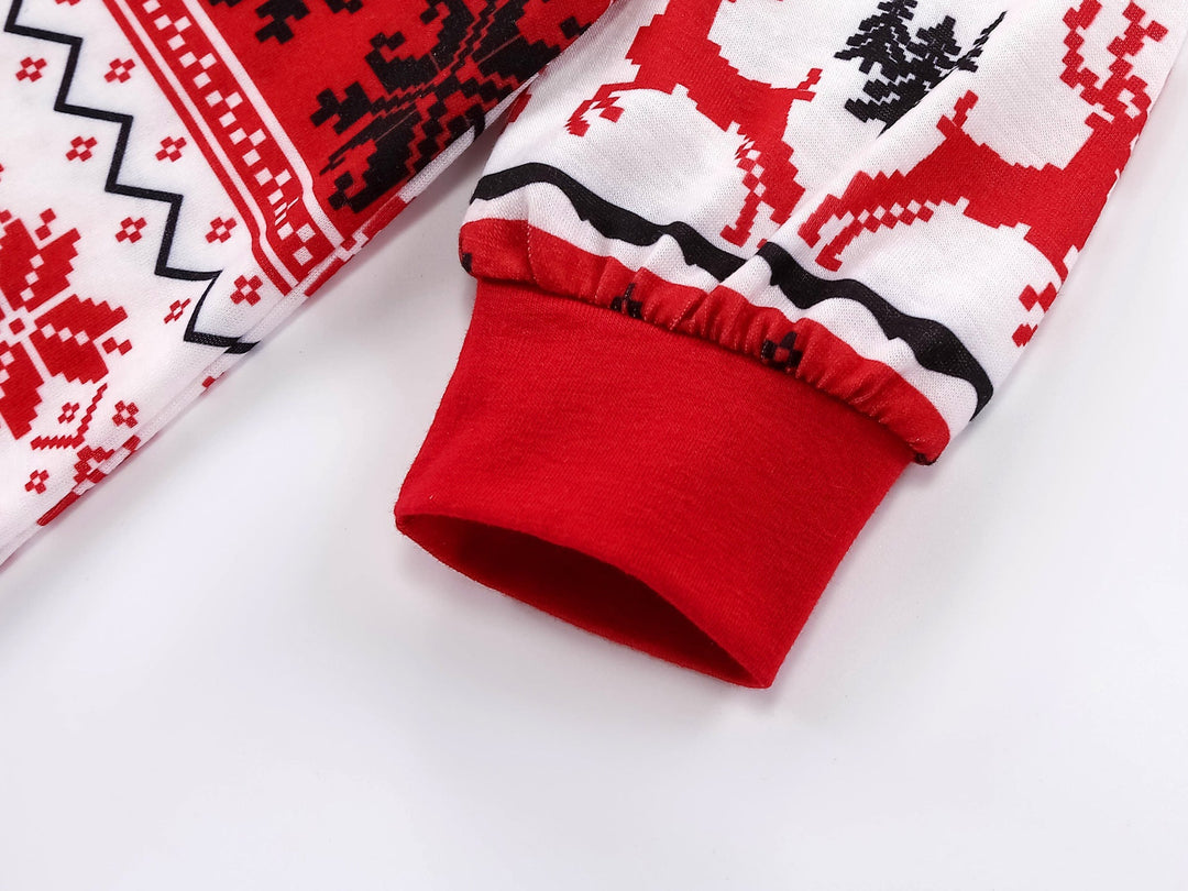 Pijama familiar a juego con estampado de alces navideños rojos
