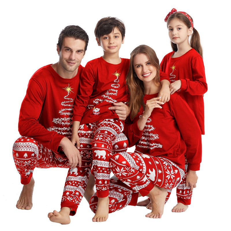 ערכות פיג'מות תואמות למשפחה עם הדפס עץ חג המולד אדום