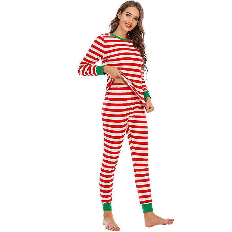 Rood en wit gestreepte groene kraag familie bijpassende pyjamaset