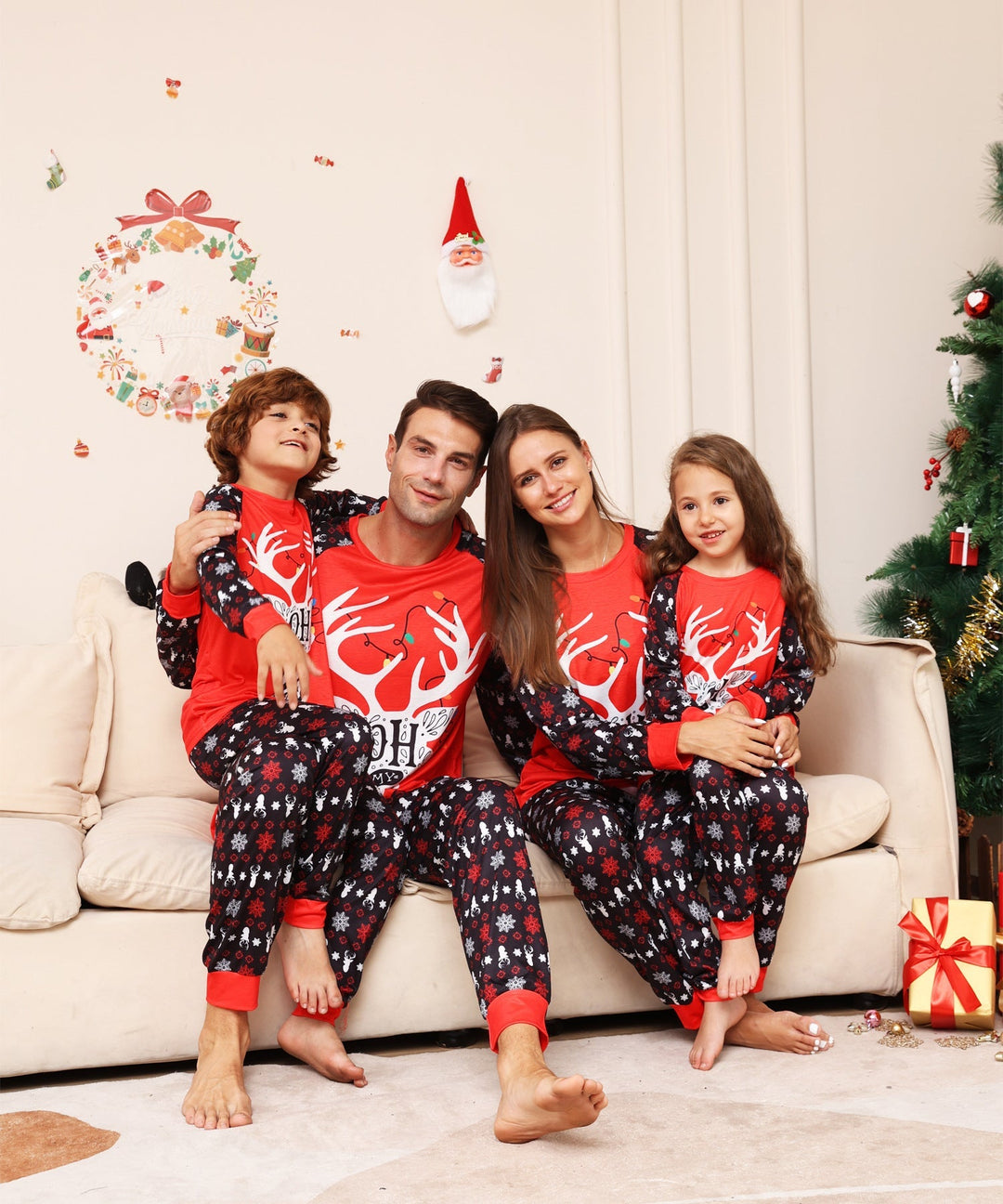 レッド クリスマス スノー ディア Fmalily マッチング パジャマ セット (ペットの犬服付き)