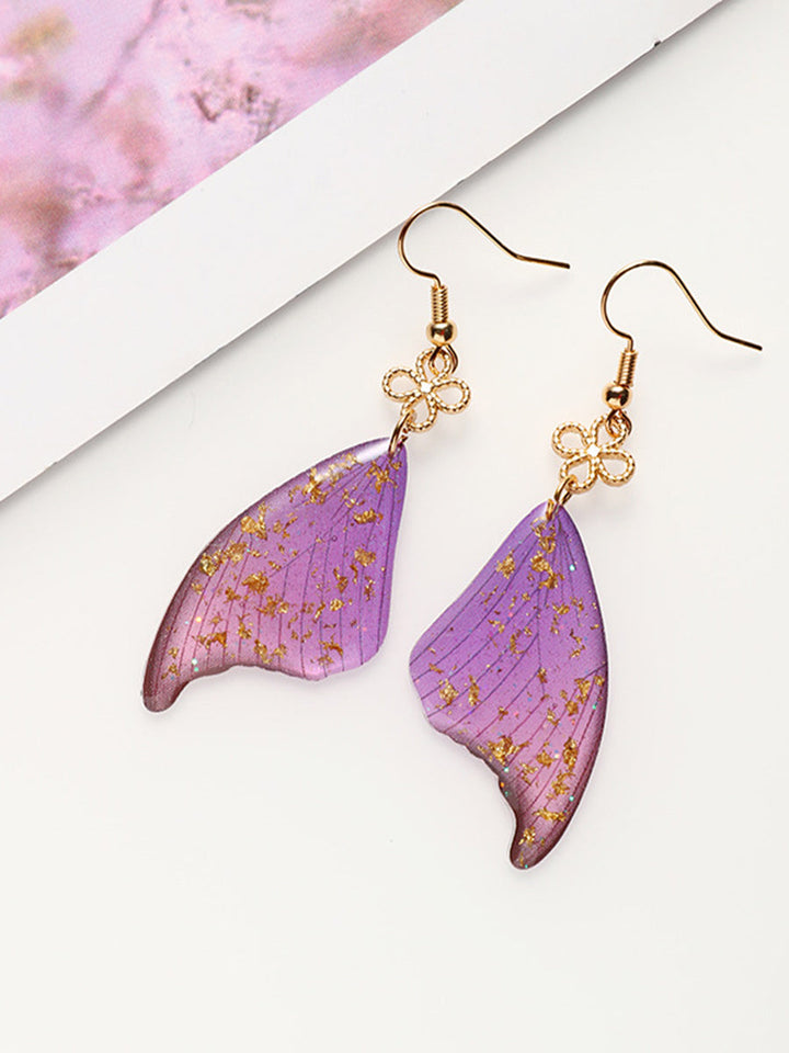Pendientes de epoxi de lámina de oro con alas de mariposa coloridas