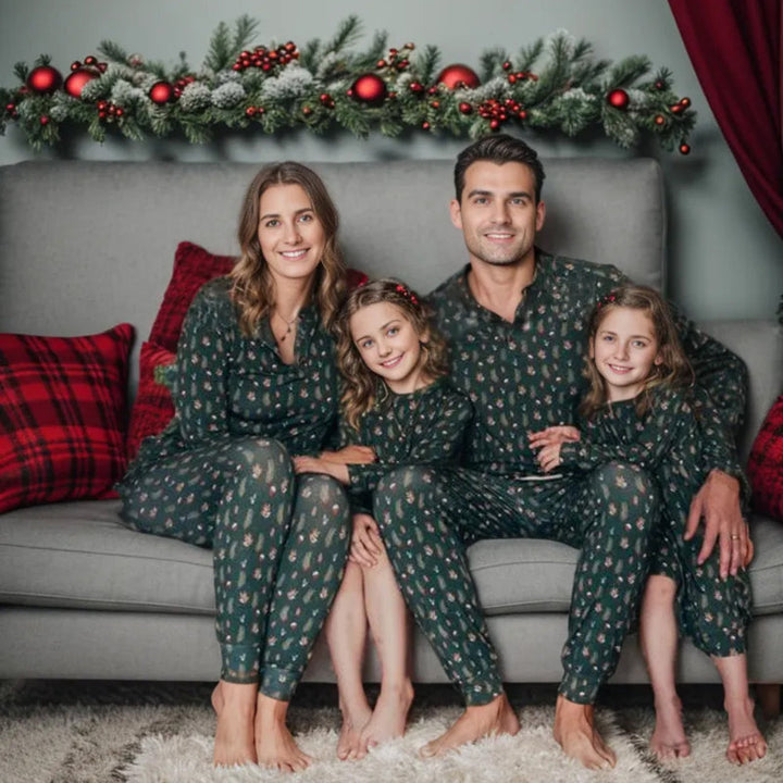 Pijama Verde Árvore de Natal Fmalily Combinando (com roupas de cachorro de estimação)