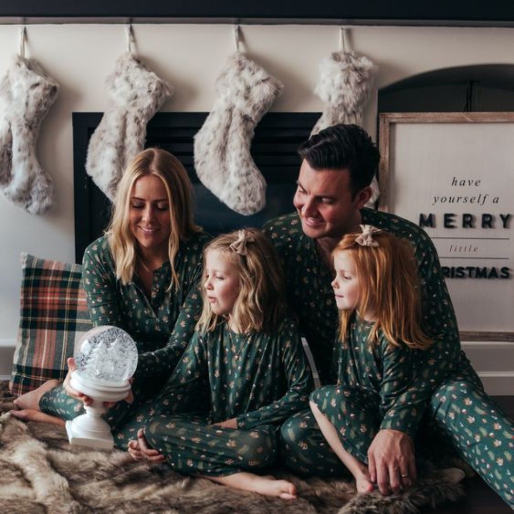 Pijama familiar con árbol de Navidad verde (con ropa para perros de mascota)